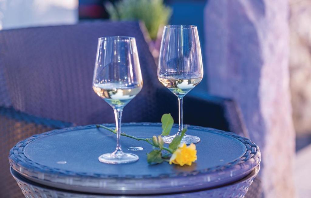 Molnar Resort Apartment Sergej Brzac Ngoại thất bức ảnh