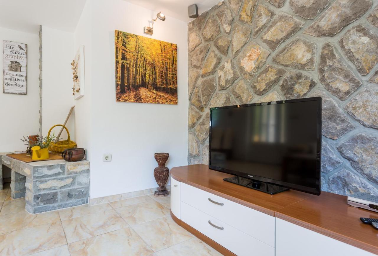 Molnar Resort Apartment Sergej Brzac Ngoại thất bức ảnh
