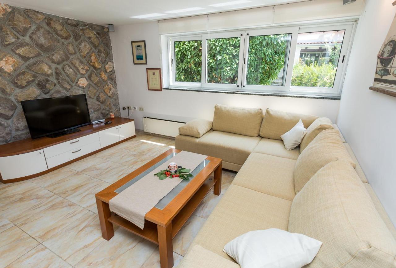 Molnar Resort Apartment Sergej Brzac Ngoại thất bức ảnh